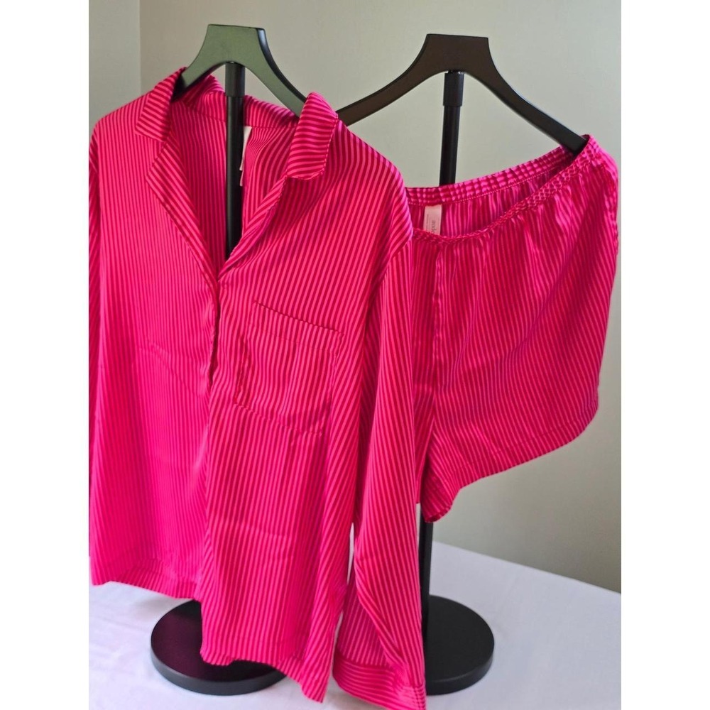 Auden Pink Red Striped Satin Pajama Set Long Sleeve Top and Shorts Womens Large